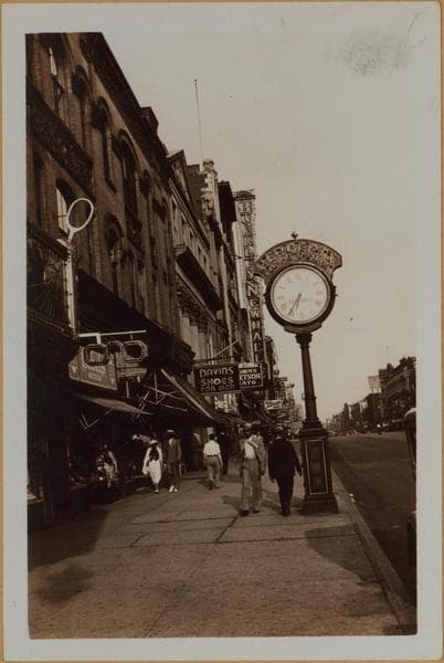 Manhattan: 125th Street (West) - 7th Avenue, 1933–1934