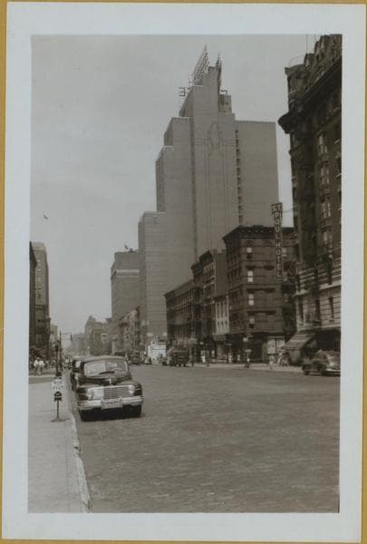Manhattan: Columbus Avenue - 60th Street, 1942
