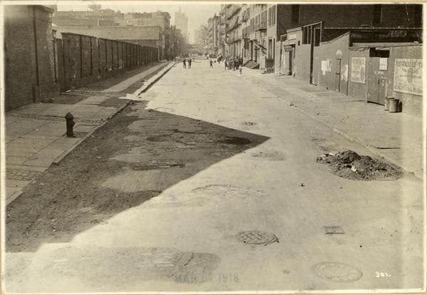 Manhattan: 15th Street - Avenue B, 3-17-1918