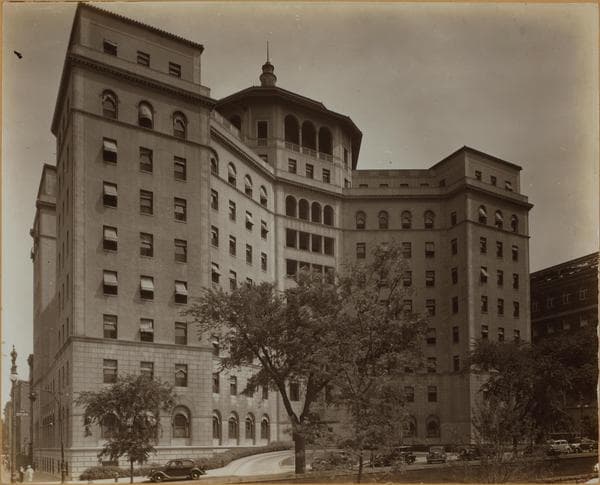 Manhattan: 5th Avenue - 105th Street, 1936
