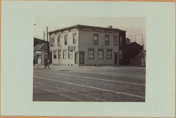 Queens: Astoria Boulevard - 43rd Street, 1922–1936