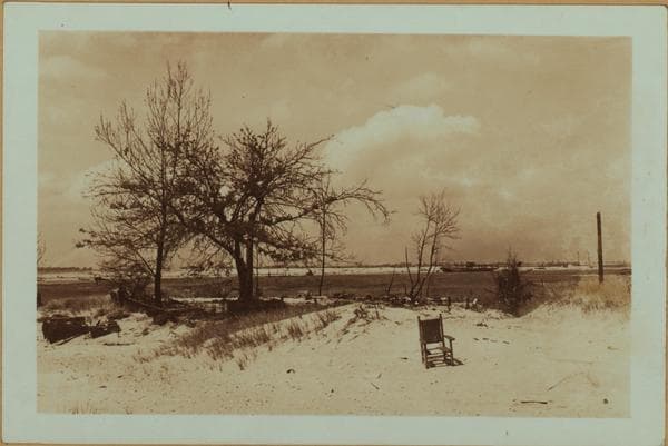 Islands - Plumb Island - Brooklyn - [Administrative buildings of Floyd Bennett Field.], 1937