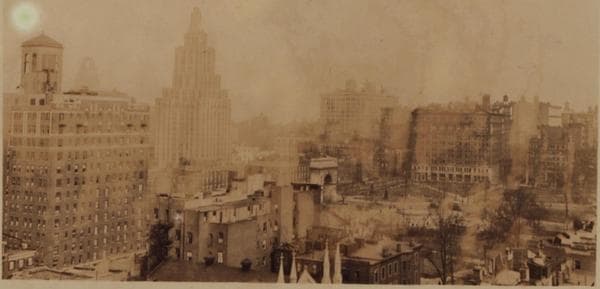 Manhattan: Washington Square - Washington Square West, 1932