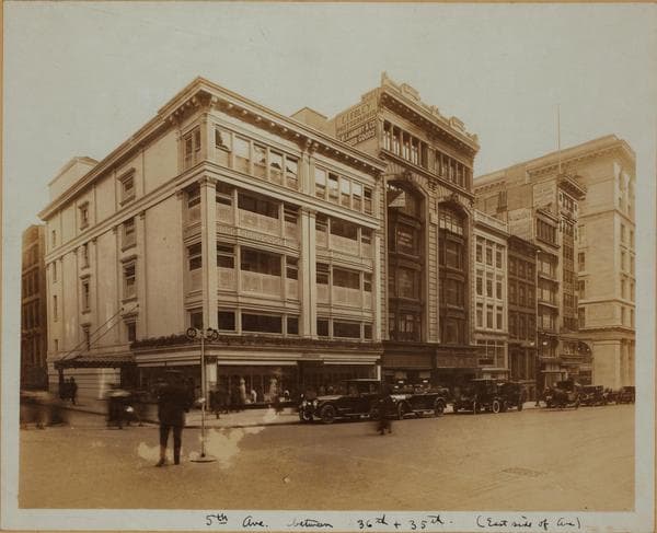 Manhattan: 5th Avenue - 35th Street, 1915