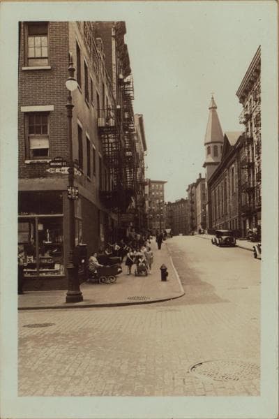 Manhattan: Ridge Street - Broome Street, 1939