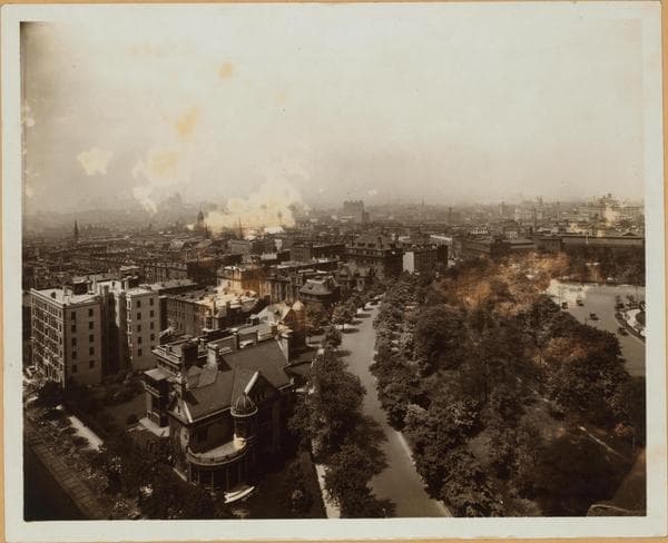 Brooklyn: Prospect Park Plaza., 1926; 1926-06