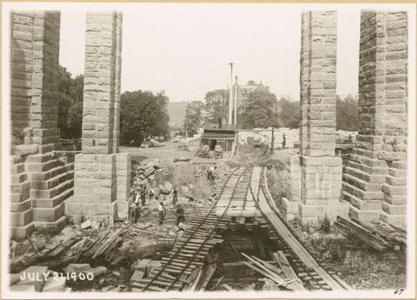 Manhattan: Amsterdam Avenue - Cathedral Parkway, 1900