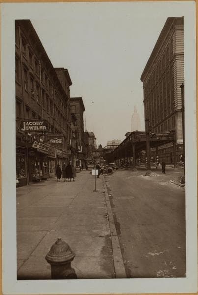 Manhattan: 6th Avenue - 12th Street (West), 1939