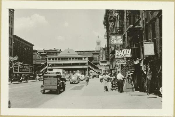 Manhattan: 14th Street - 1st Avenue, 1942