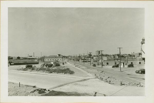 Queens: Willets Point Boulev - Roosevelt Avenue, 1936–1938
