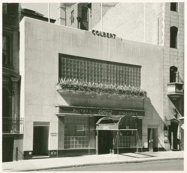 12 East 49th Street (Madison Avenue - Fifth Avenue)