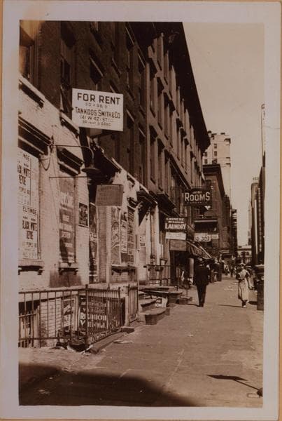 Manhattan: 41st Street - 8th Avenue, 1933
