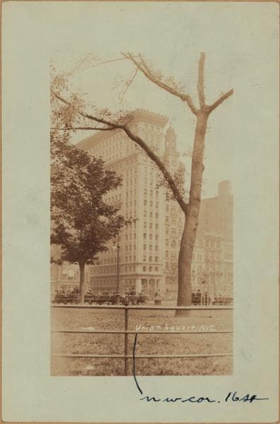 Manhattan: Union Square (West) - 16th Street - Broadway - [Union Square Park.], 1924