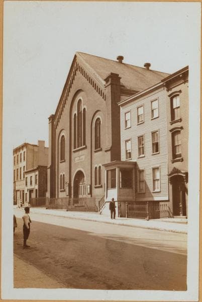 Brooklyn: Warren St. - Court St., 1933