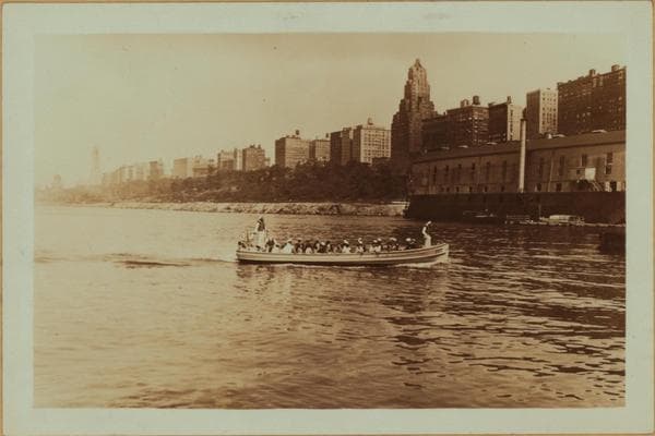North (Hudson) River - Shore and skyline - Manhattan - 59th Street to 179th Street - [Riverside Baptist Church.], 1926–1934