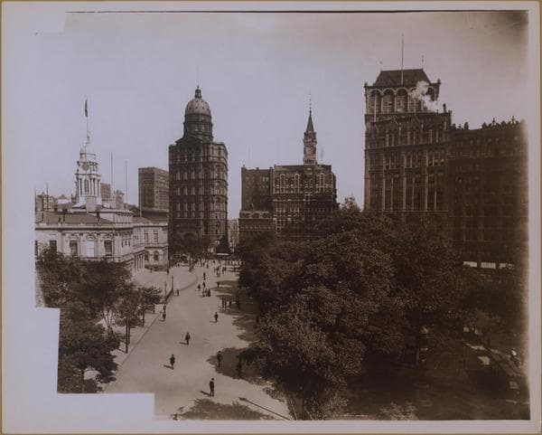 Manhattan: City Hall Park - City Hall., 1945