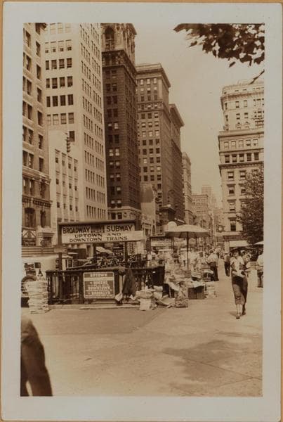 Manhattan: Broadway - Warren Street, 1936