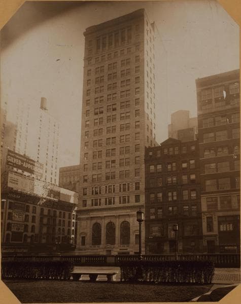 Manhattan: 5th Avenue - 42nd Street, 1920