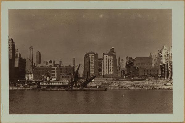 East River - Manhattan shore - [East River Drive.], 1939