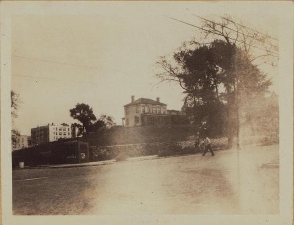 Queens: Broadway - Crescent Street, 1923–1934