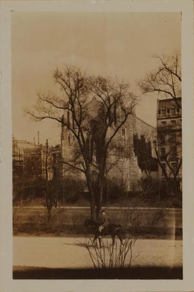 Manhattan: 5th Avenue - 90th Street, 1929