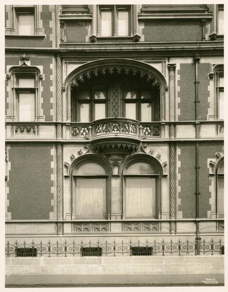 125 East 42nd Street - Lexington Avenue
