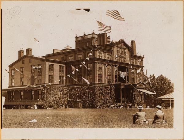 Bronx: Morris Park Race Track, 1910