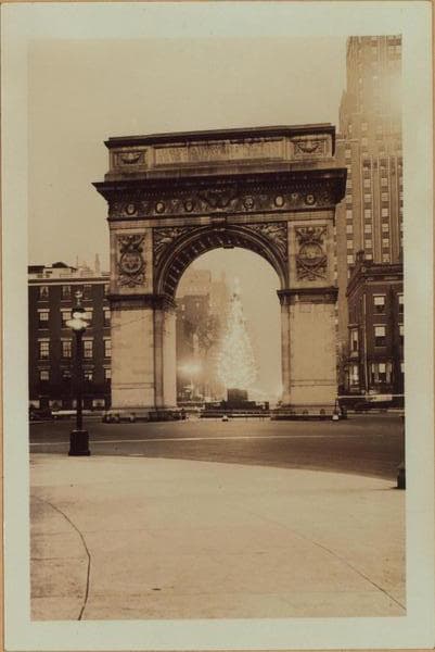 Manhattan: Washington Square Park, 1936