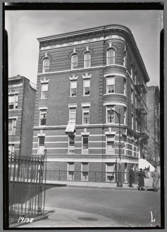 Tenement building with beauty parlor on first floor: 1997 Daly Av- E 178th St, Bronx, 1938