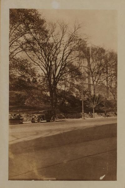 Manhattan: Isham Street - Broadway, 1927