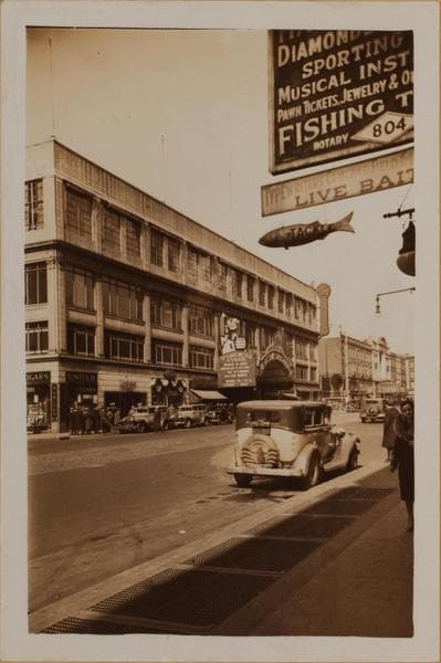 Manhattan: 8th Avenue - 49th Street, 1933