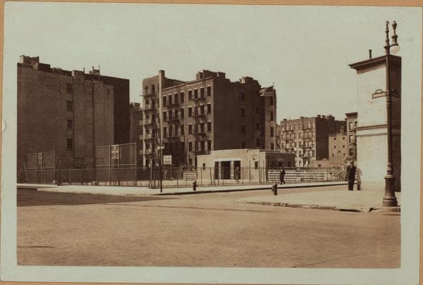 Manhattan: Norfolk Street - Houston Street (East), 1935
