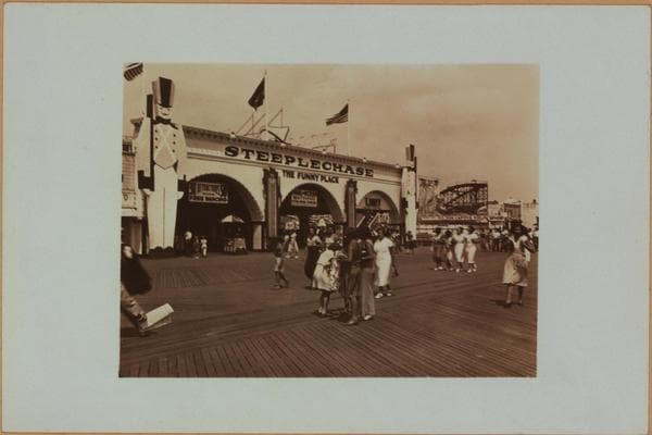 Islands - Coney Island - [Riegelmann boardwalk - George Tilyou's Steeplechase Park - West 19th Street in Brooklyn.], 1932–1933