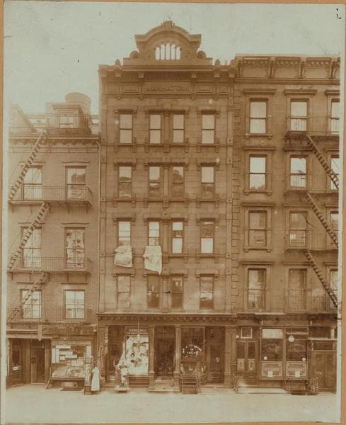 Manhattan: St. Marks Place - 2nd Avenue, 1910