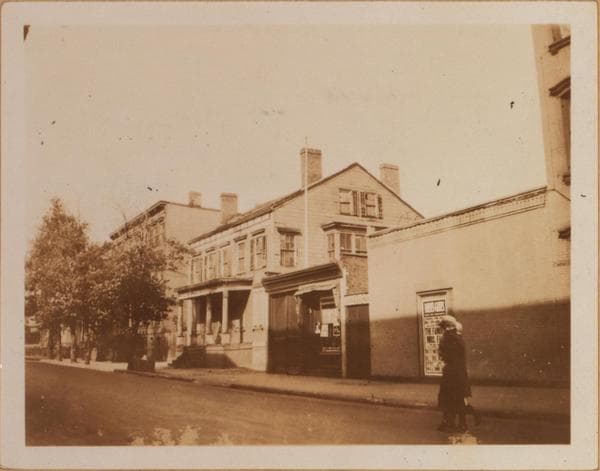 Brooklyn: Grove Street - Broadway, 1923–1925