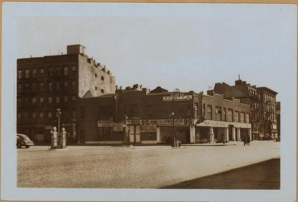 Manhattan: Hudson Street - 11th Street (West), 1940-10-27
