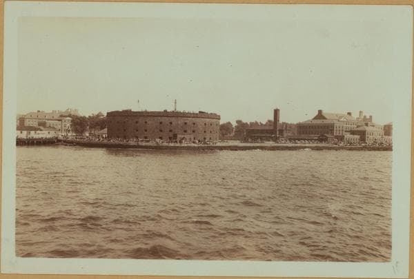 Islands - Governors Island - [Old Castle William.], 1929–1934