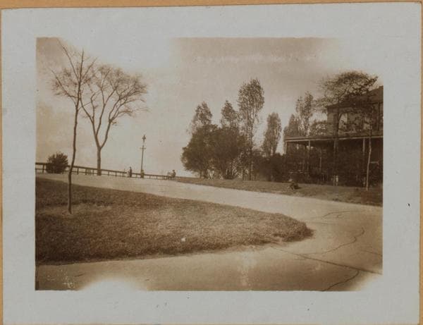 Manhattan: Carl Schurz Park - Gracie Mansion., 1913–1942