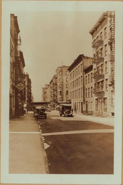 Manhattan: Perry Street - Hudson Street, 1937