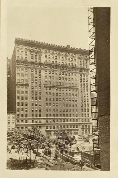 Manhattan: 16th Street - Union Square, 1929