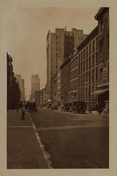 Manhattan: 51st Street - 5th Avenue, 1928