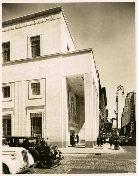742 Lexington Avenue - East 59th Street