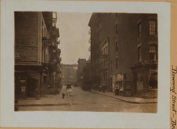 Manhattan: Downing Street - Bedford Street, 1926–1932