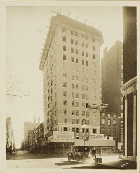 Manhattan: 5th Avenue - 10th Street, 1924