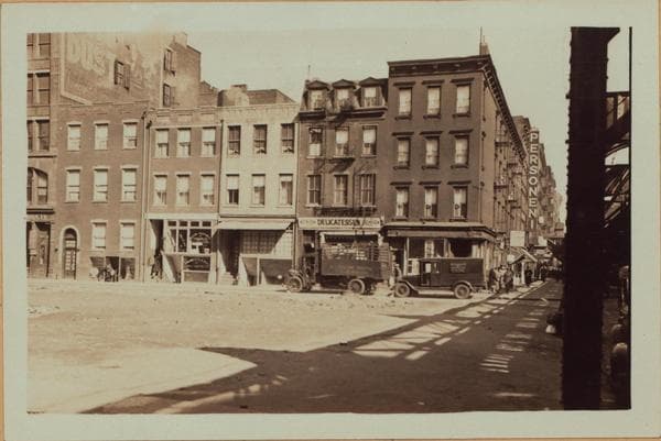 Manhattan: Houston Street (West - West Broadway, 1932