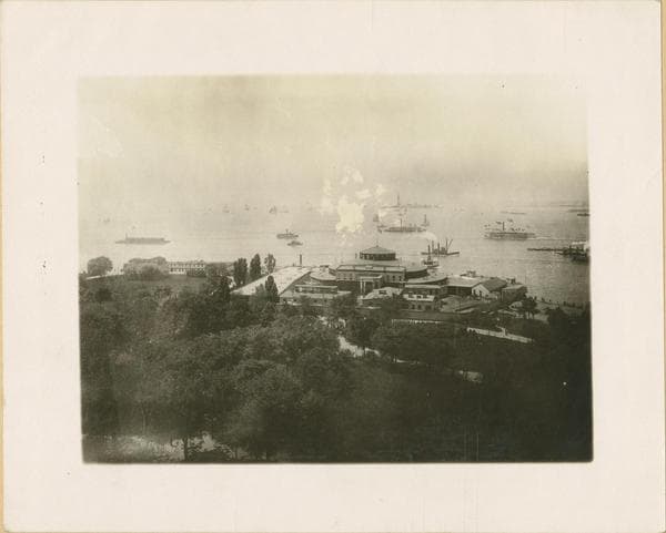 Manhattan: Battery Park - Castle Garden., 1889