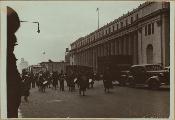 Celebrations - Parades - Municipal events - W.P.A. [Works Progress Administration] Parade., 1937; 1937-01