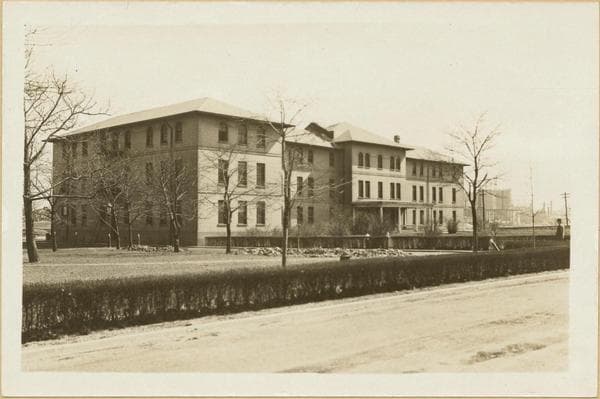 Manhattan: Welfare Island -- Metropolitan Hospital., 1933