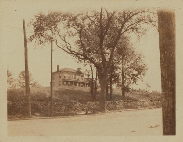 Queens: Broadway - Crescent Street, 1923–1934