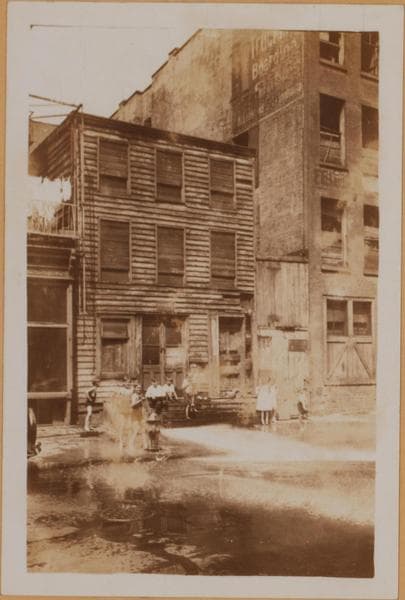 Manhattan: 6th Street (East) - Avenue D, 1933